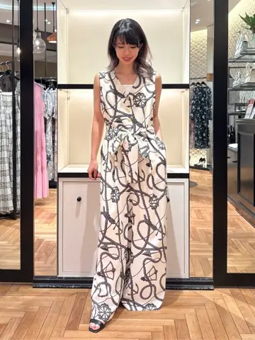 GRACE CONTINENTAL FUKUSHIMA YURIE コーディネート画像