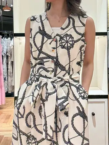 GRACE CONTINENTAL FUKUSHIMA YURIE コーディネート画像