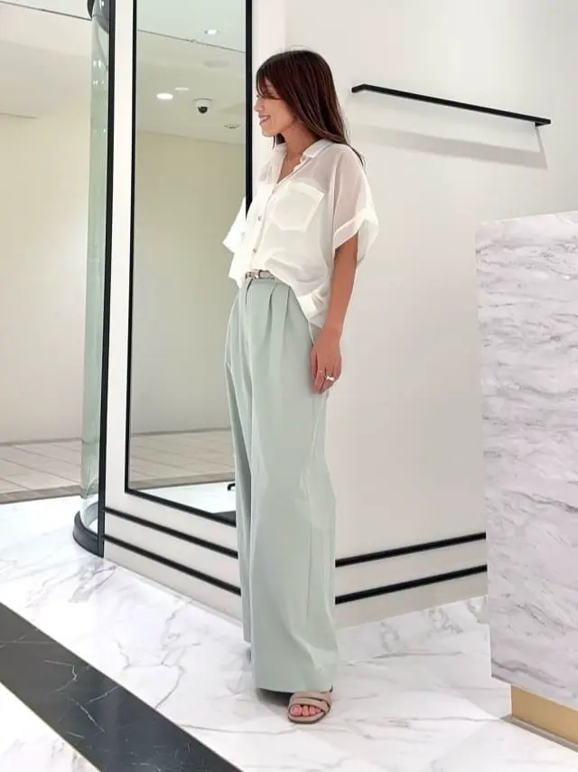 GRACE CONTINENTAL yukimi yonee コーディネート画像