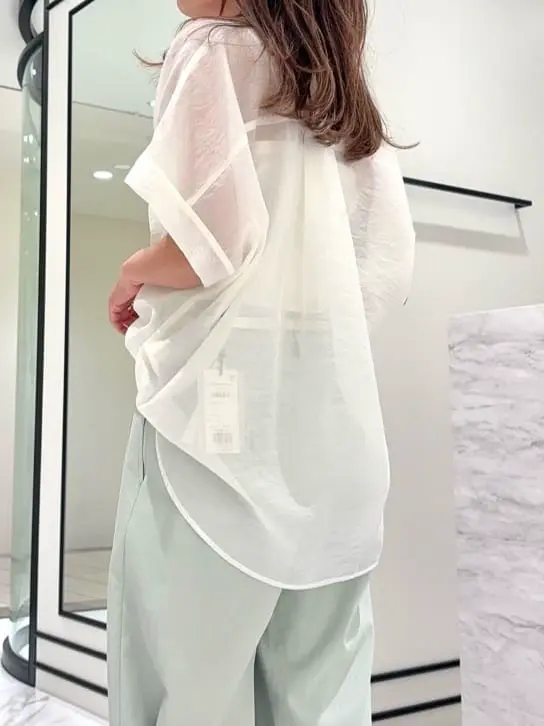 GRACE CONTINENTAL yukimi yonee コーディネート画像