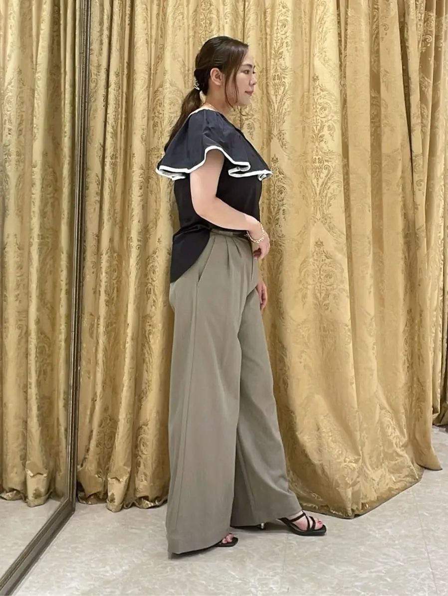 GRACE CONTINENTAL 泉　敦子 コーディネート画像