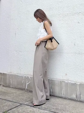 GRACE CONTINENTAL yukimi yonee コーディネート画像