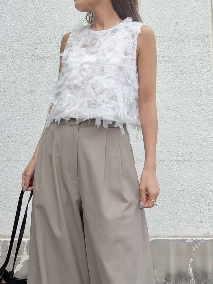 GRACE CONTINENTAL yukimi yonee コーディネート画像