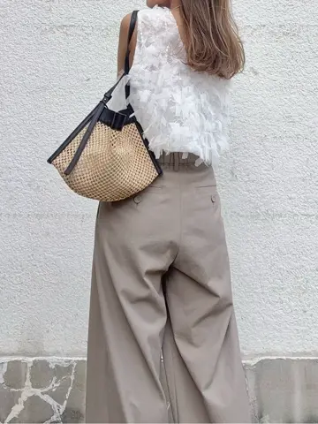 GRACE CONTINENTAL yukimi yonee コーディネート画像