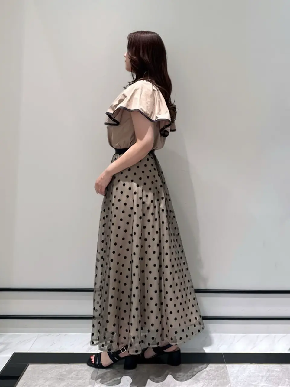 GRACE CONTINENTAL MOMOKO コーディネート画像