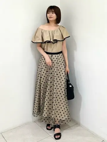 GRACE CONTINENTAL MORITA AI コーディネート画像