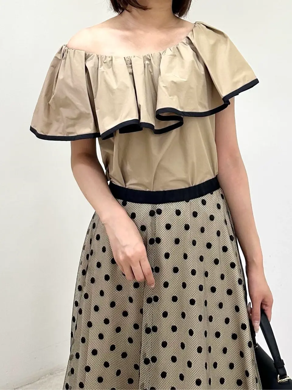 GRACE CONTINENTAL MORITA AI コーディネート画像