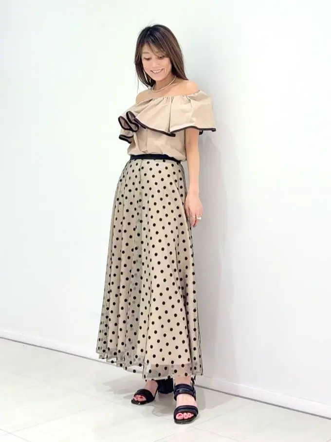 GRACE CONTINENTAL yukimi yonee コーディネート画像