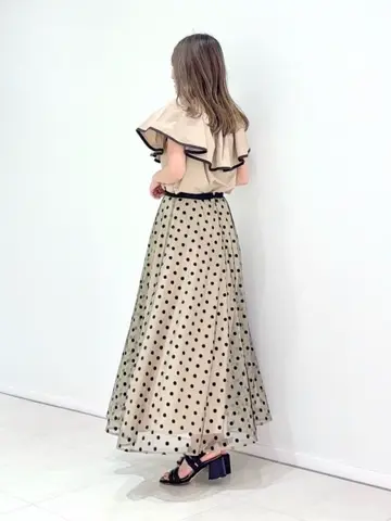 GRACE CONTINENTAL yukimi yonee コーディネート画像