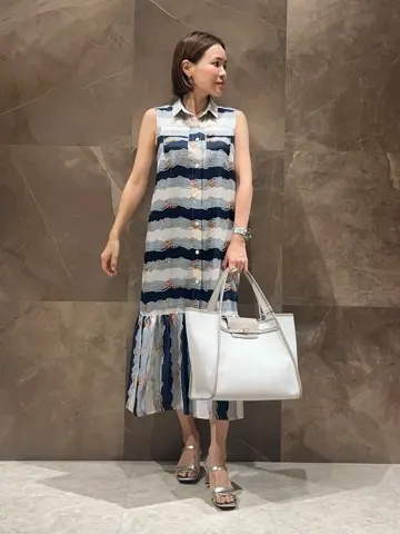 GRACE CONTINENTAL 穐山　香織 コーディネート画像