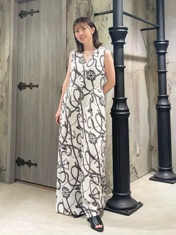 GRACE CONTINENTAL minami コーディネート画像