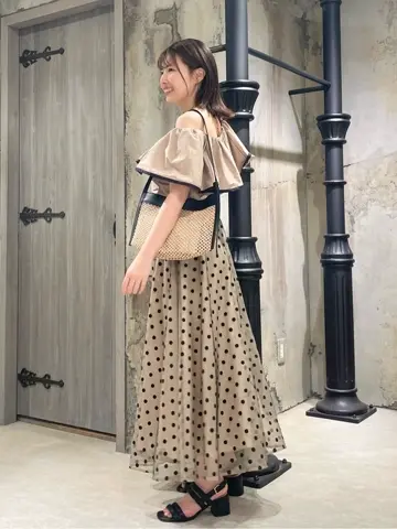 GRACE CONTINENTAL minami コーディネート画像