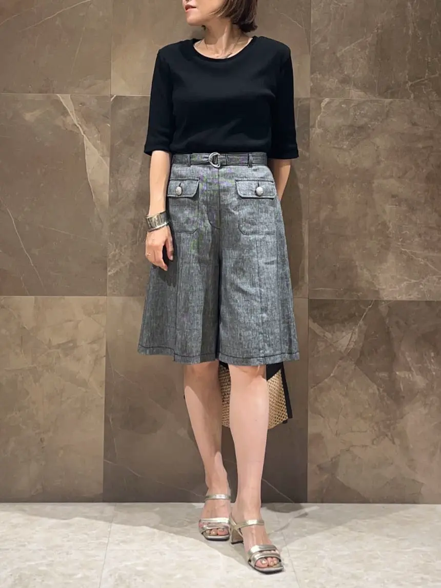 GRACE CONTINENTAL 穐山　香織 コーディネート画像