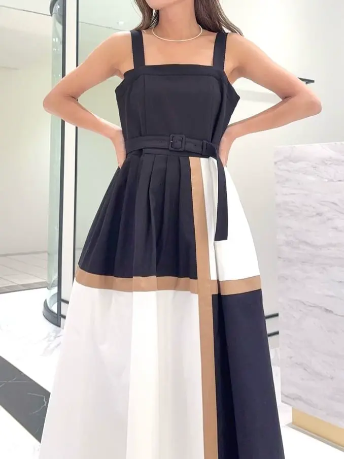 GRACE CONTINENTAL yukimi yonee コーディネート画像