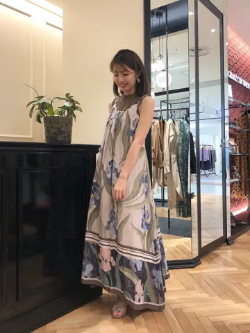 GRACE CONTINENTAL minami コーディネート画像