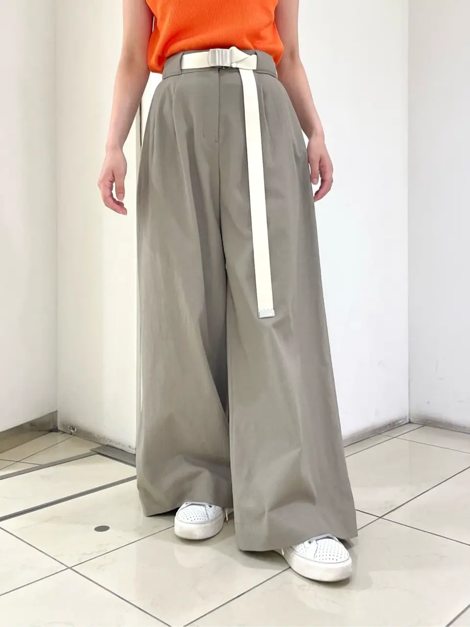 GRACE CONTINENTAL yoshi コーディネート画像