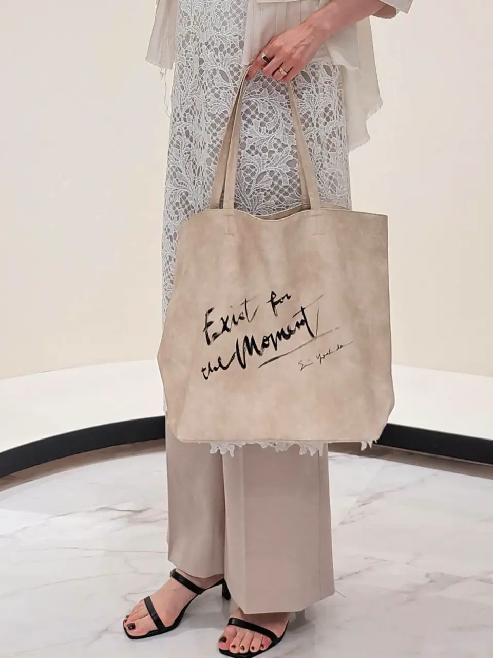 GRACE CONTINENTAL 今野　志保 コーディネート画像