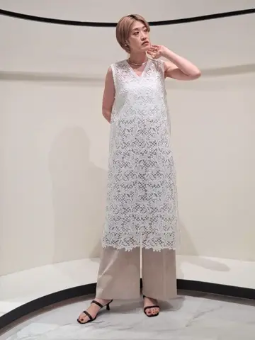 GRACE CONTINENTAL 今野　志保 コーディネート画像