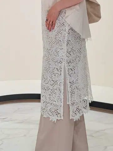 GRACE CONTINENTAL 今野　志保 コーディネート画像