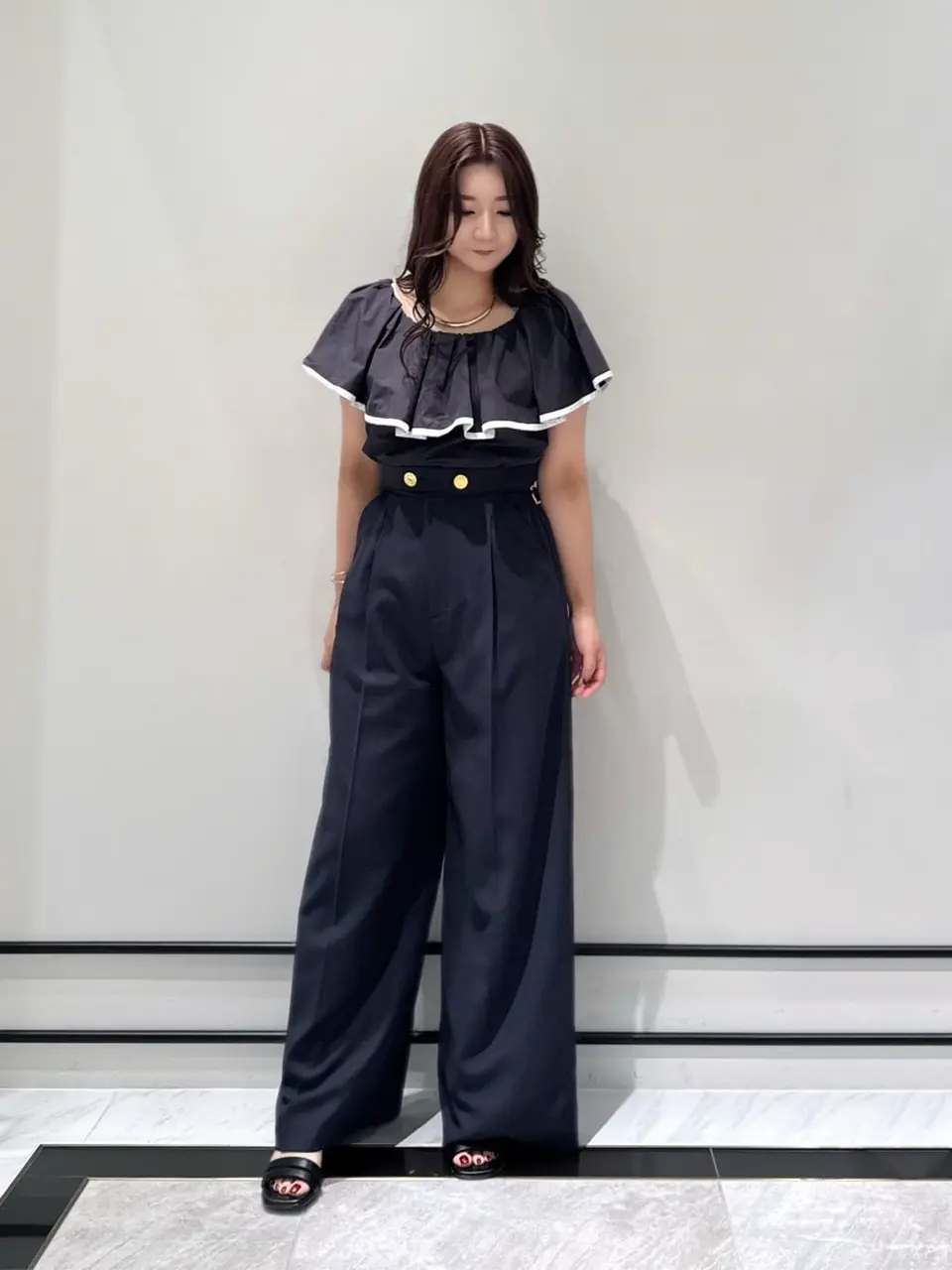 GRACE CONTINENTAL MOMOKO コーディネート画像