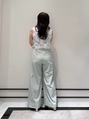 GRACE CONTINENTAL MOMOKO コーディネート画像