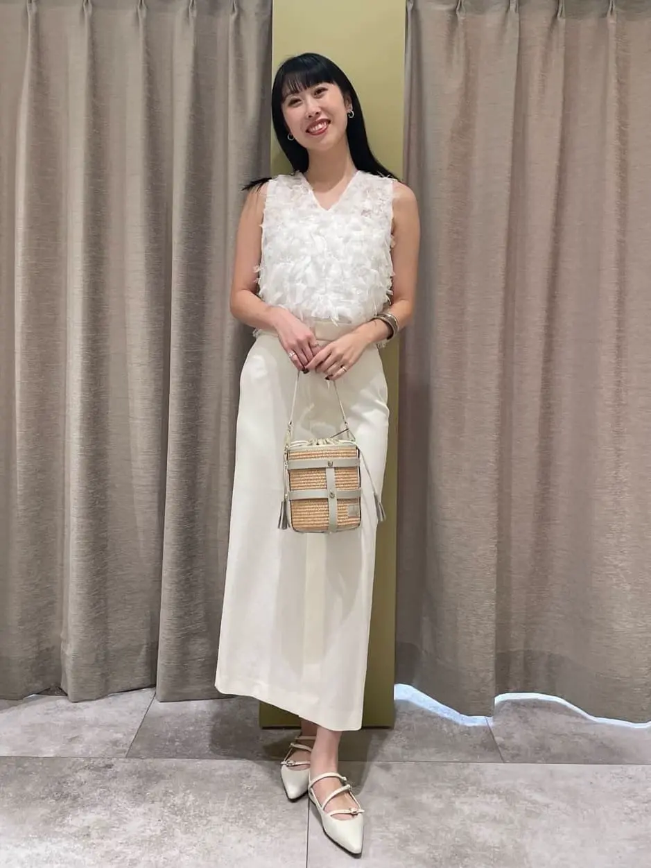 GRACE CONTINENTAL 端場　わかな コーディネート画像