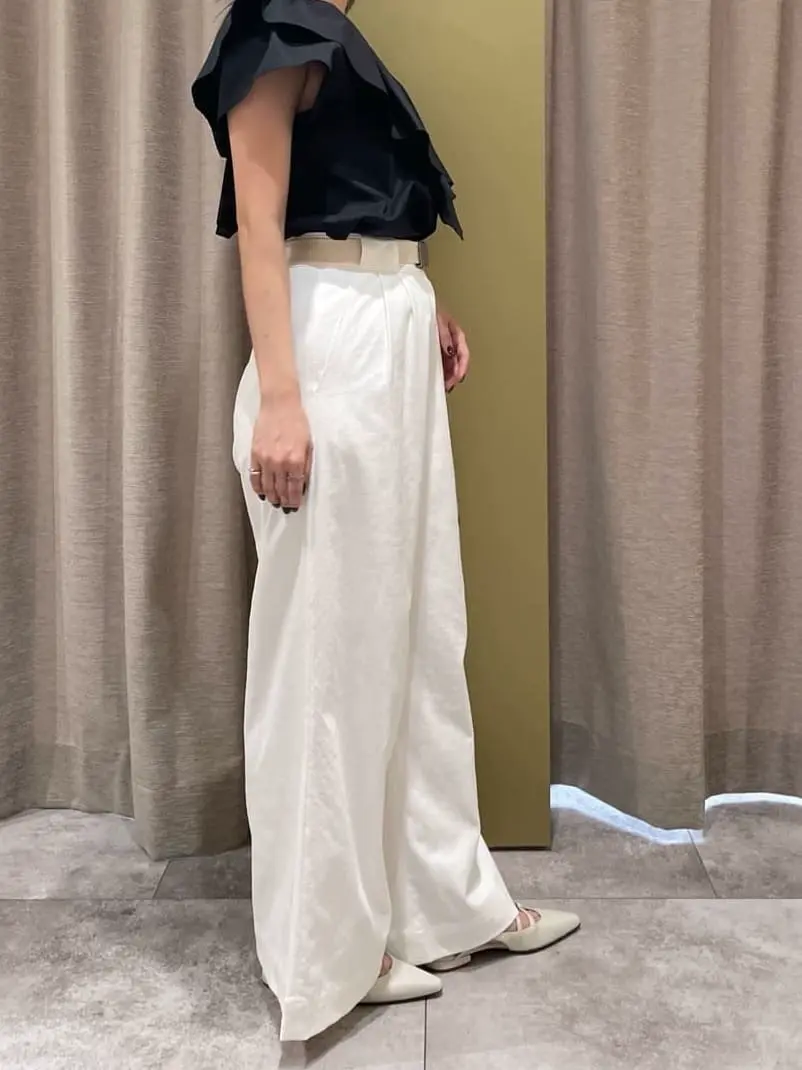 GRACE CONTINENTAL 端場　わかな コーディネート画像