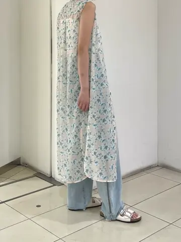 GRACE CONTINENTAL yoshi コーディネート画像