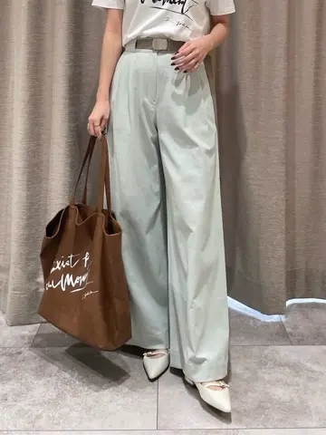 GRACE CONTINENTAL 端場　わかな コーディネート画像