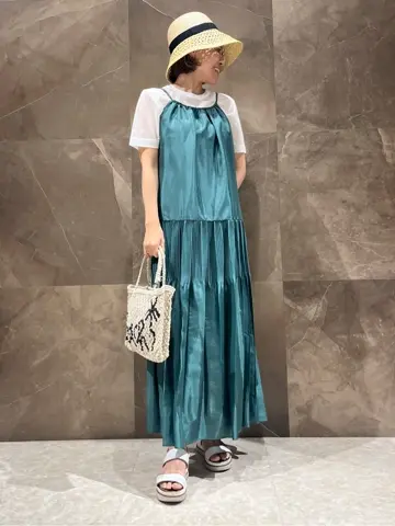 GRACE CONTINENTAL 穐山　香織 コーディネート画像