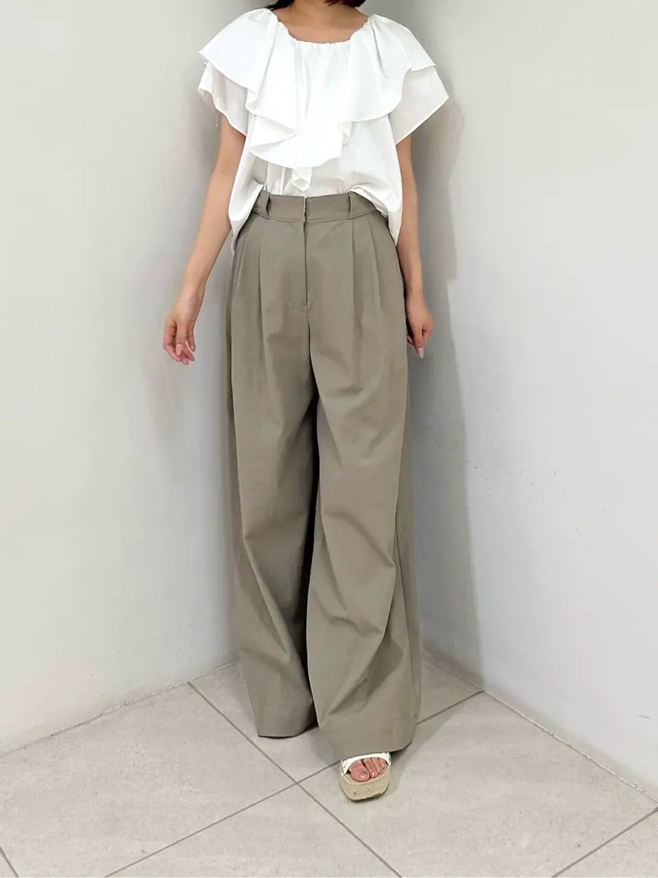 GRACE CONTINENTAL MORITA AI コーディネート画像