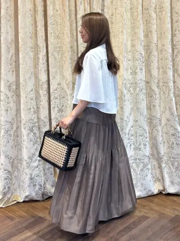 GRACE CONTINENTAL HIGASHIGAWA.R コーディネート画像