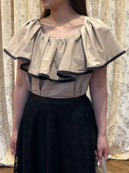 GRACE CONTINENTAL HIGASHIGAWA.R コーディネート画像