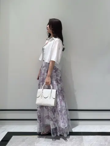 GRACE CONTINENTAL MOMOKO コーディネート画像