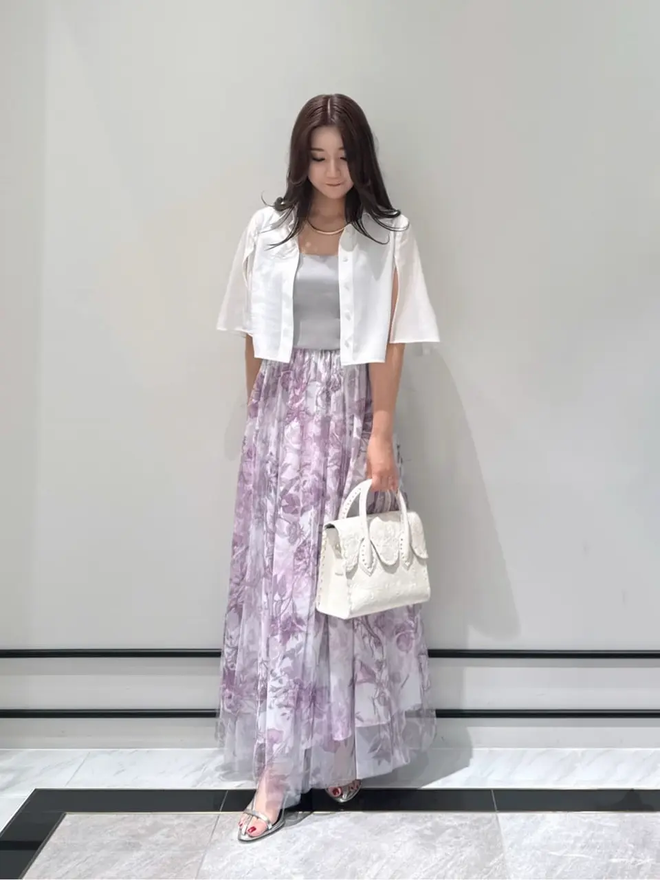 GRACE CONTINENTAL MOMOKO コーディネート画像