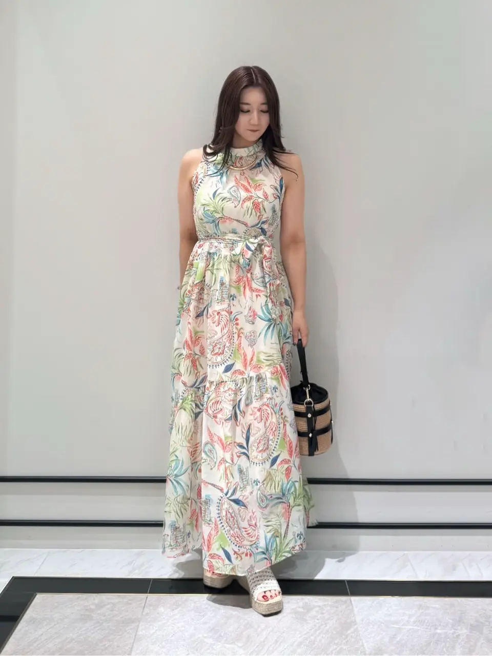 GRACE CONTINENTAL MOMOKO コーディネート画像