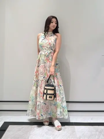 GRACE CONTINENTAL MOMOKO コーディネート画像