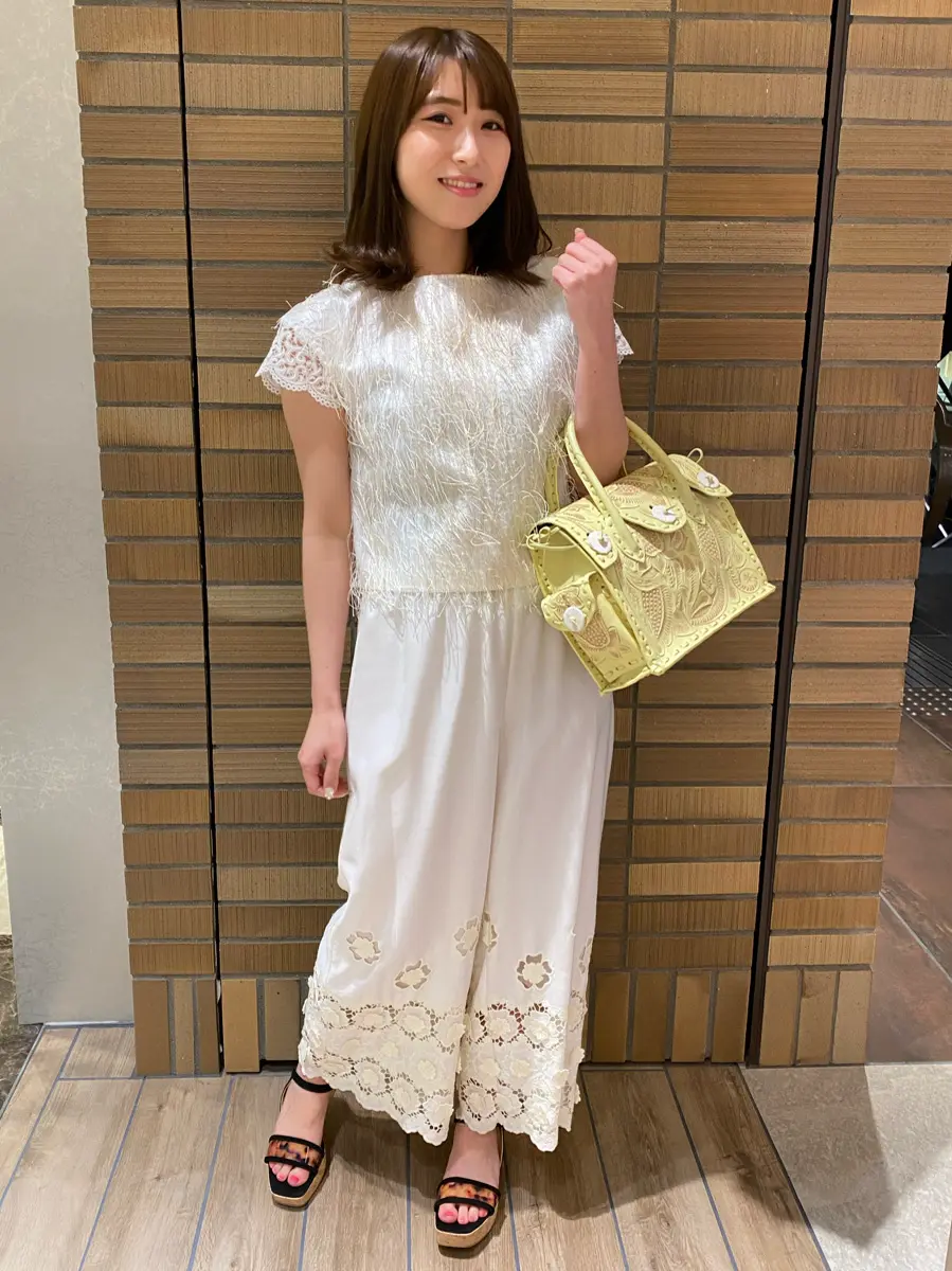 GRACE CONTINENTAL YUKARI  コーディネート画像