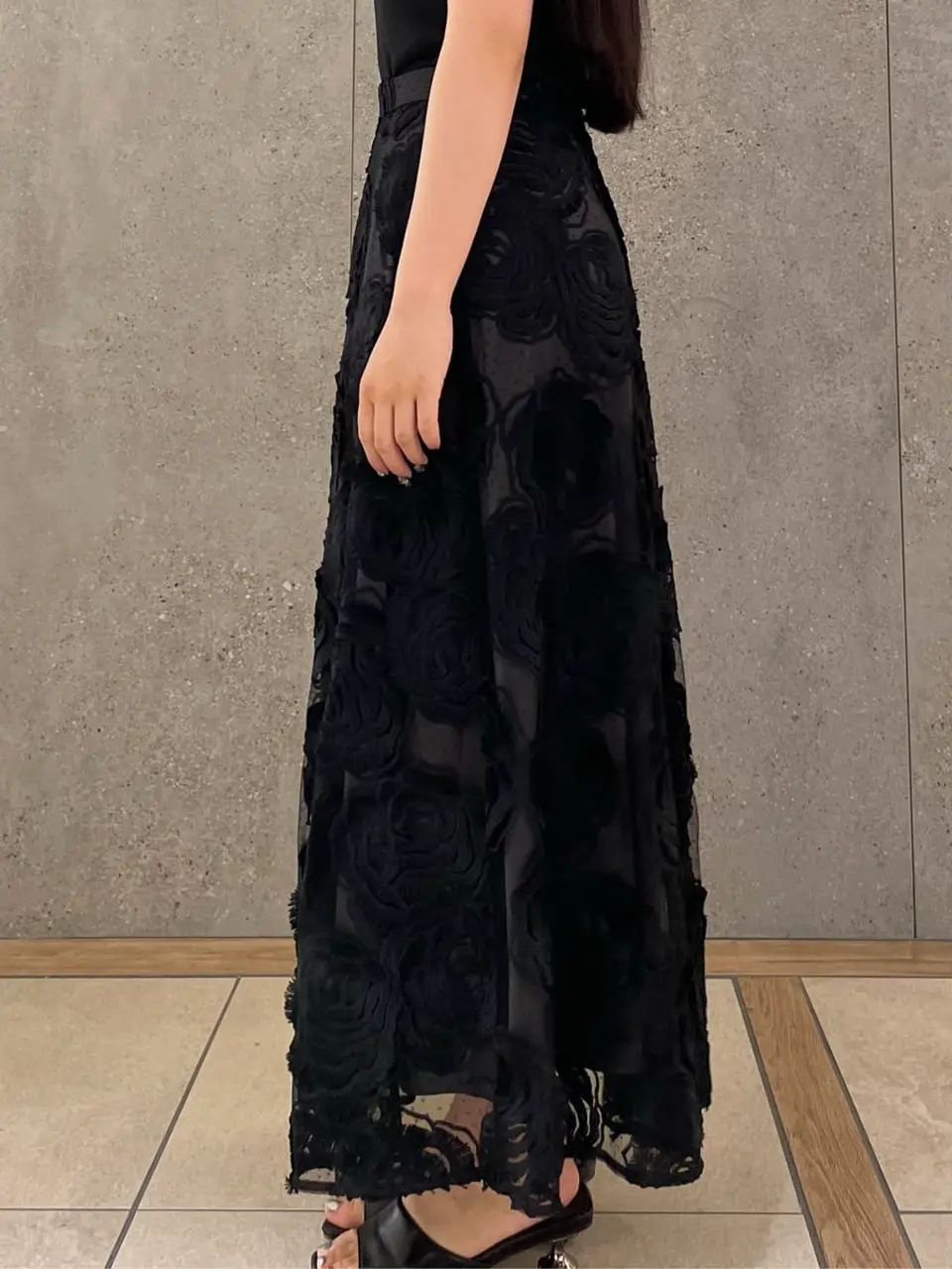 GRACE CONTINENTAL 清水　杏梨 コーディネート画像