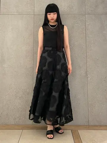 GRACE CONTINENTAL 清水　杏梨 コーディネート画像