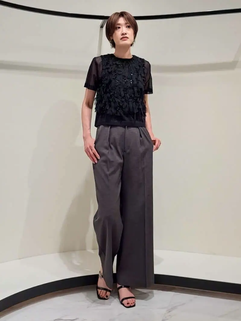 GRACE CONTINENTAL 今野　志保 コーディネート画像