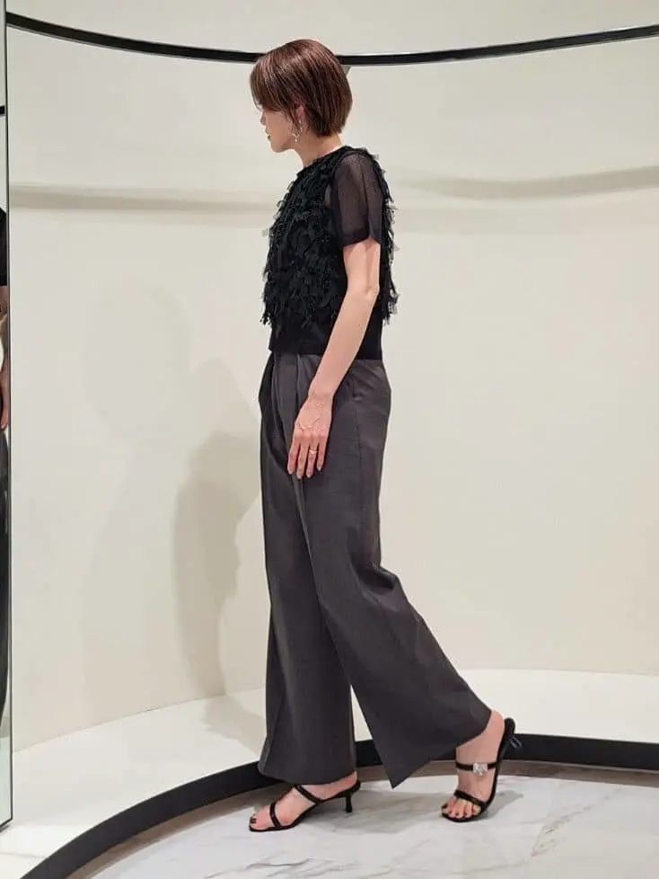 GRACE CONTINENTAL 今野　志保 コーディネート画像