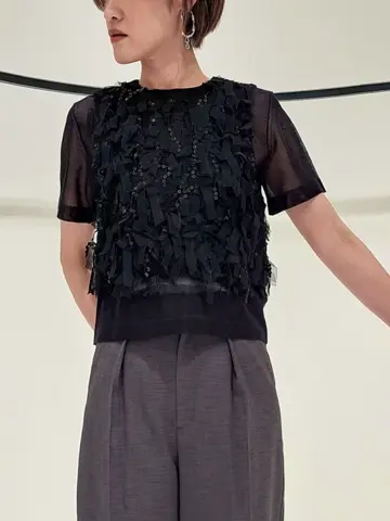 GRACE CONTINENTAL 今野　志保 コーディネート画像