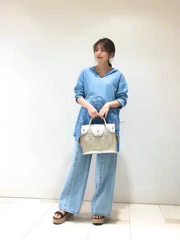 GRACE CONTINENTAL minami コーディネート画像