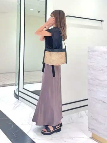 GRACE CONTINENTAL yukimi yonee コーディネート画像