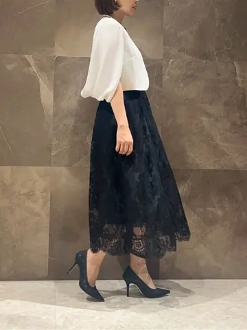 GRACE CONTINENTAL 穐山　香織 コーディネート画像