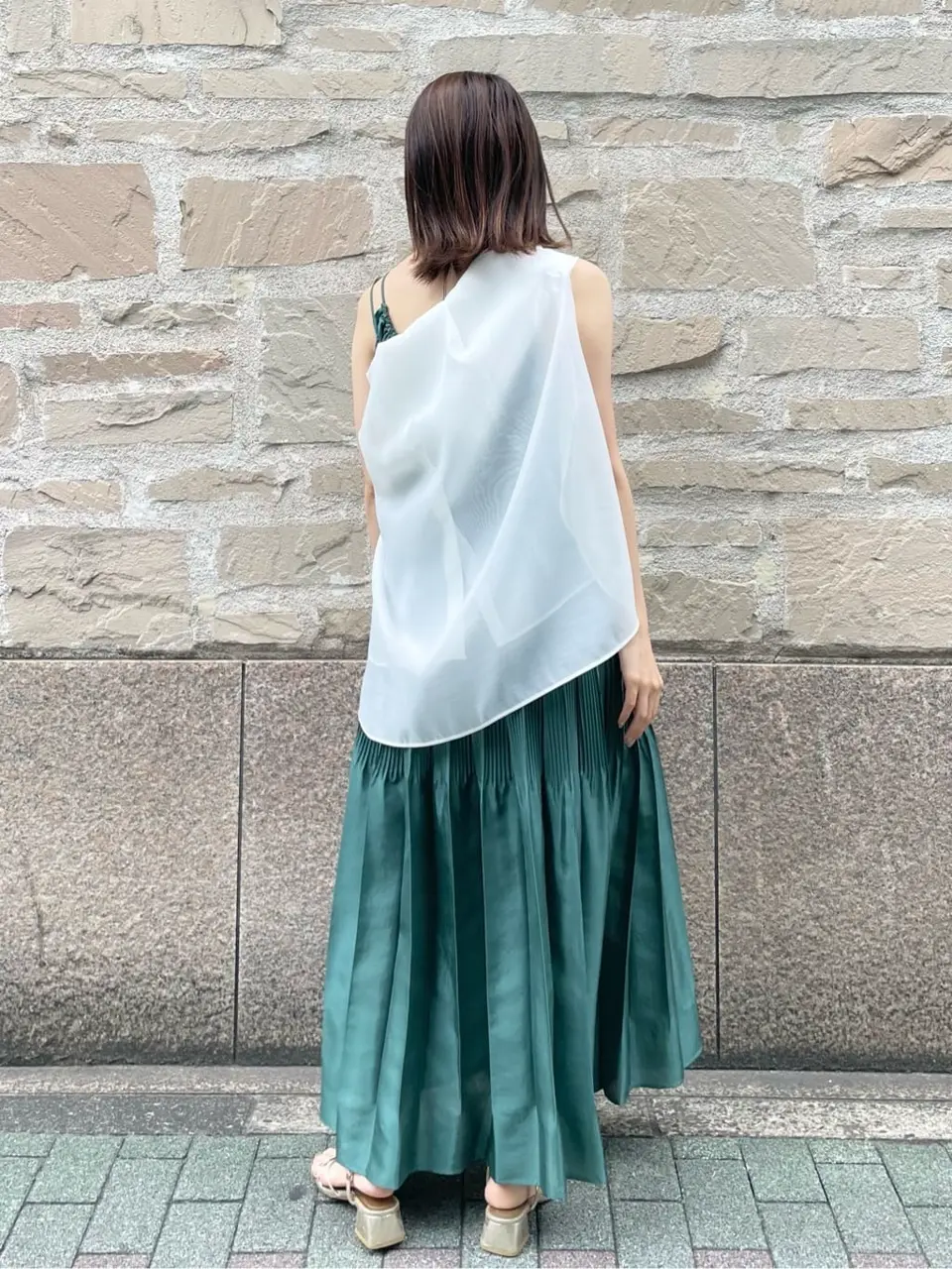 GRACE CONTINENTAL minami コーディネート画像