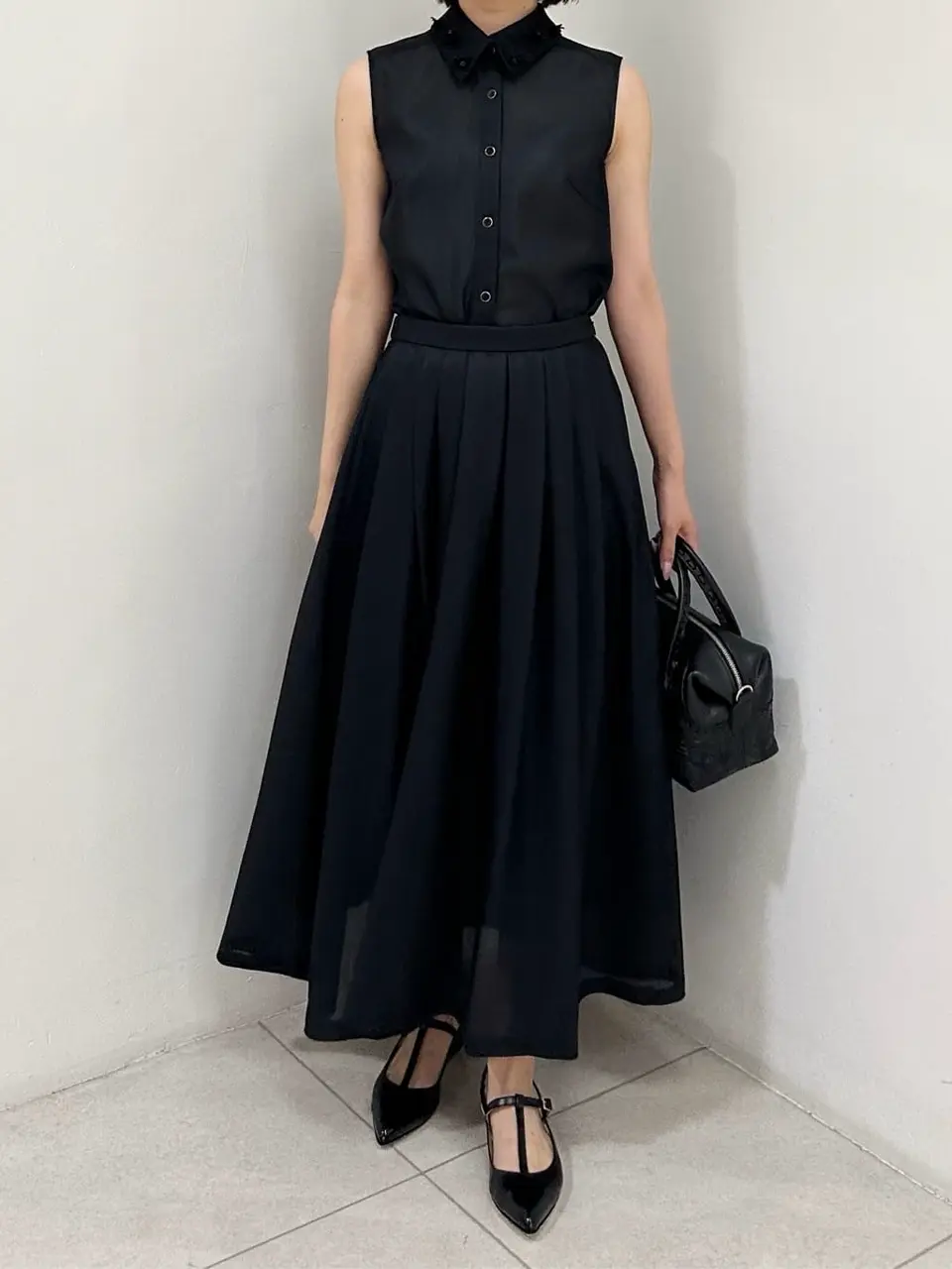 GRACE CONTINENTAL MORITA AI コーディネート画像