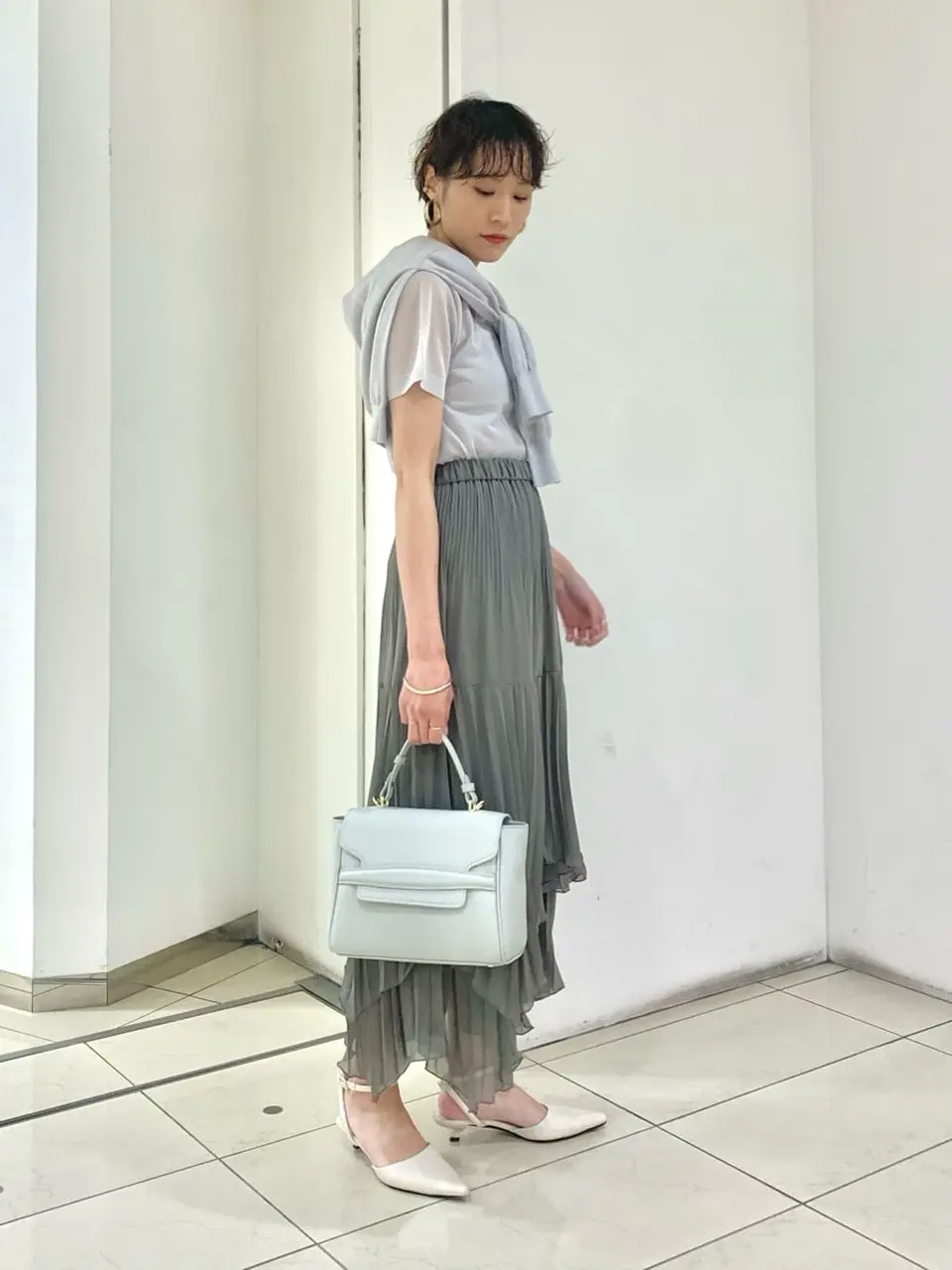 GRACE CONTINENTAL haruka iwasaki コーディネート画像