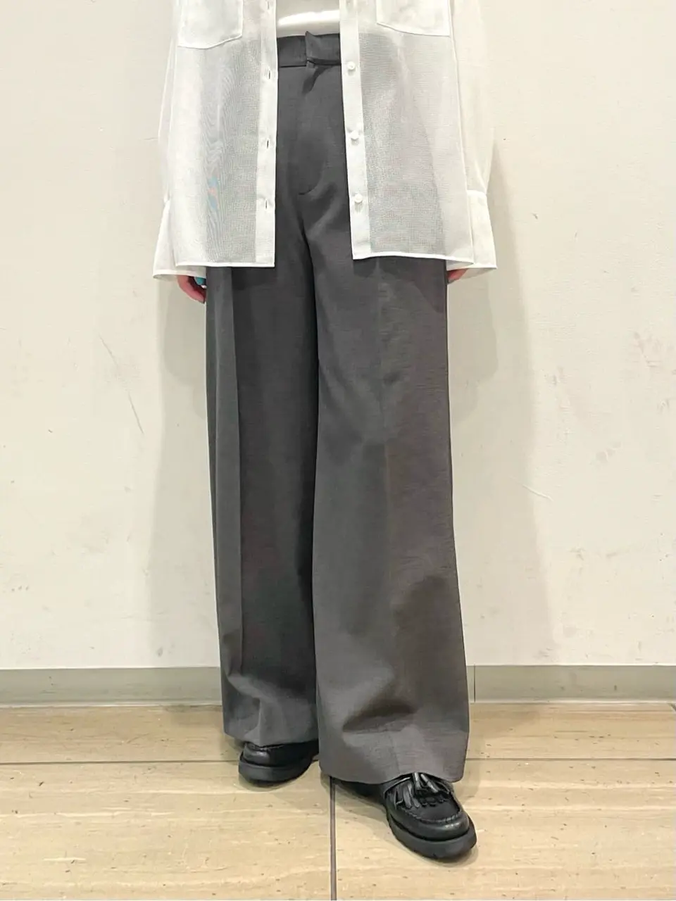 GRACE CONTINENTAL yoshi コーディネート画像